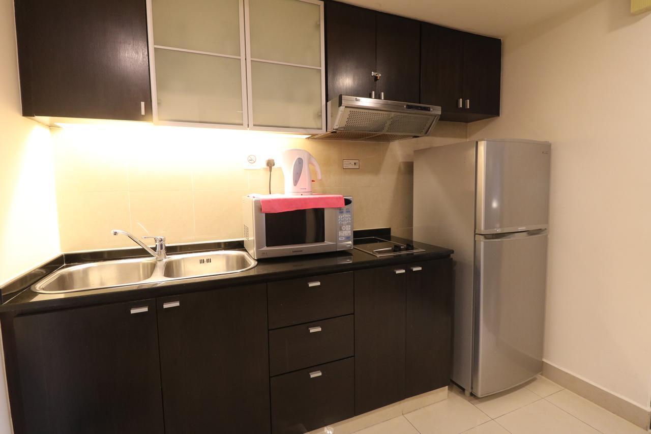 Millennium Suite At Pyramid Tower Petaling Jaya Exterior foto