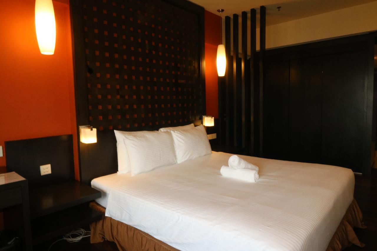 Millennium Suite At Pyramid Tower Petaling Jaya Exterior foto